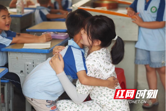 永州市双牌县明德小学开展心理健康教育系列课程551.png 永州市双牌县明德小学开展心理健康教育系列课程551.png